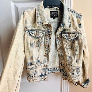 Cropped Vintage Jean Jacket